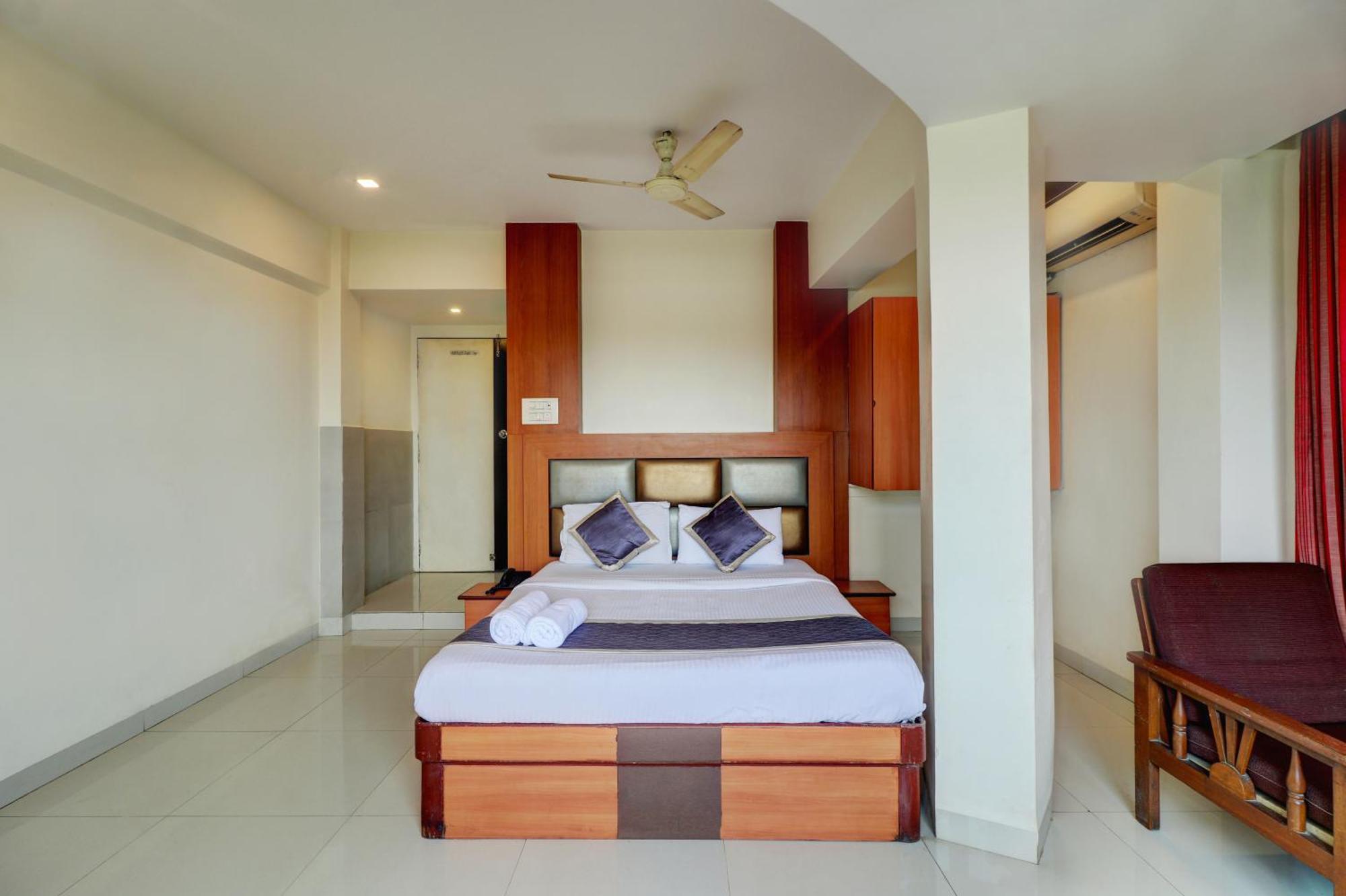 Hotel New Sarovar Grand Panvel Exterior photo